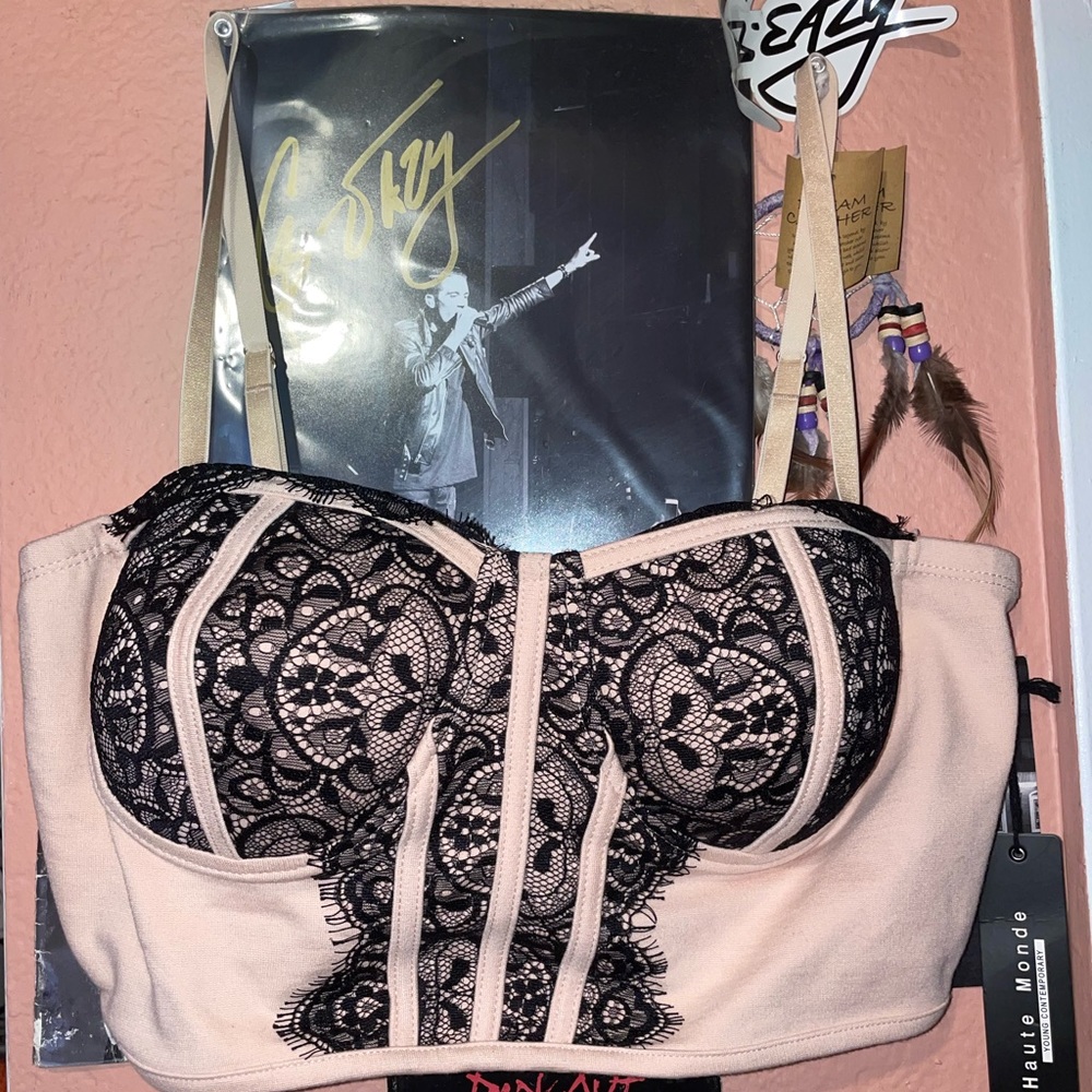 Beige bustier lace top